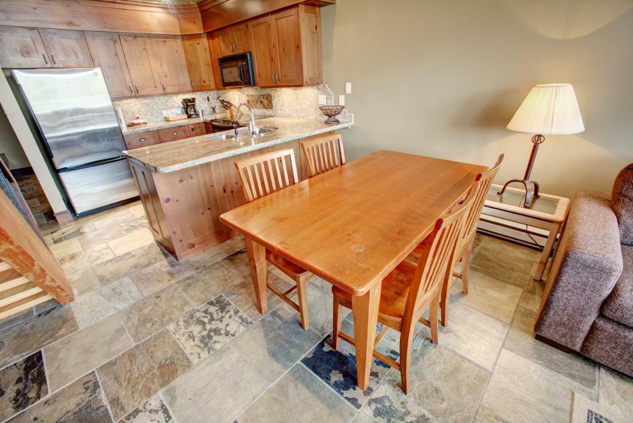 Greystone Lodge Whistler Esterno foto